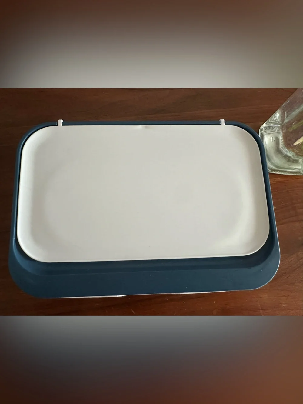 Amazon Wet Wipes Holder white blue 1 unit ⚪️